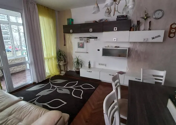 Apartment Kimi&maxi Warna